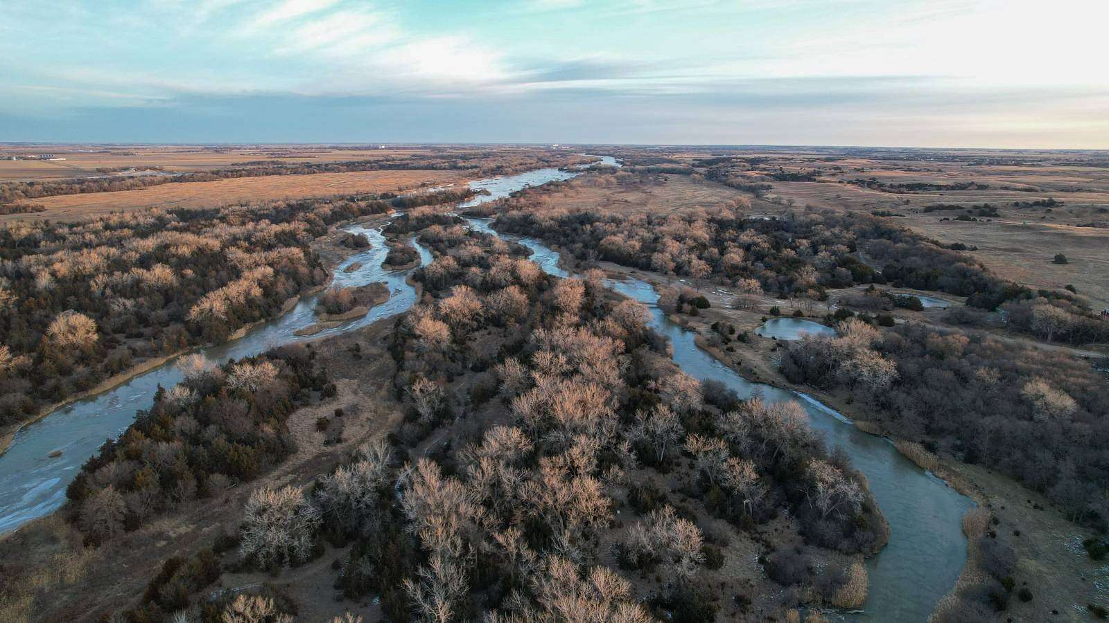 821 Acres of Land for Sale in Marquette, Nebraska
