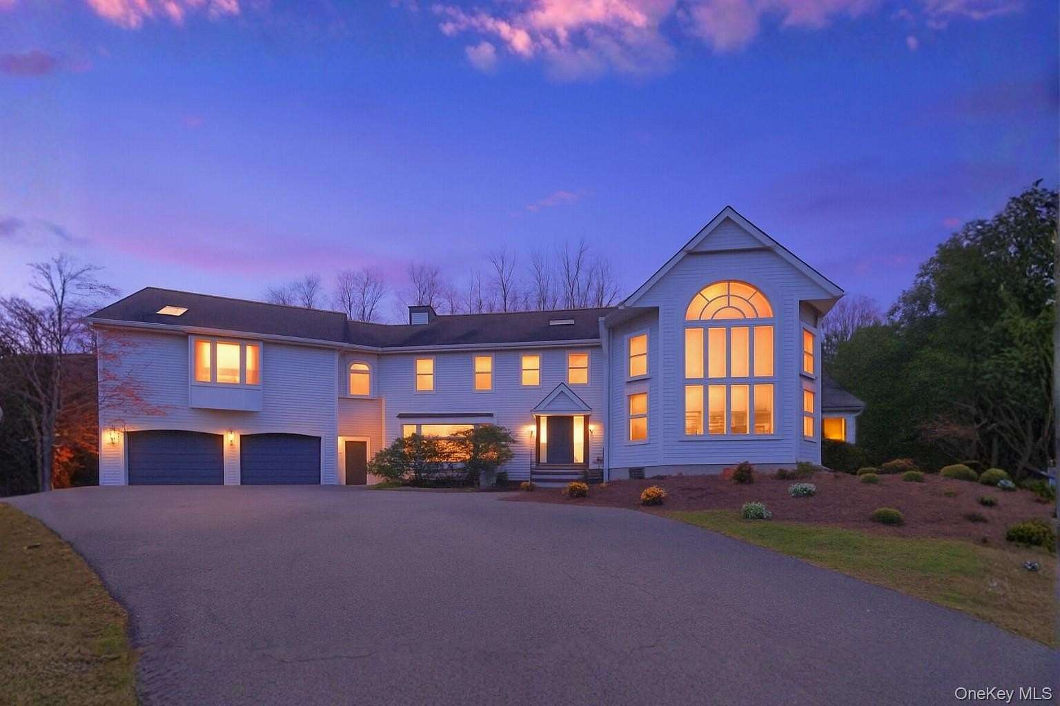 2 Acres of Residential Land with Home for Sale in Bedford Town, New York