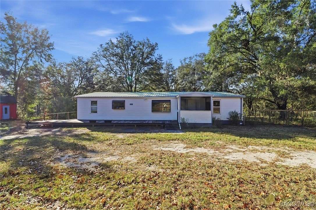 4.62 Acres of Residential Land with Home for Sale in Hernando, Florida