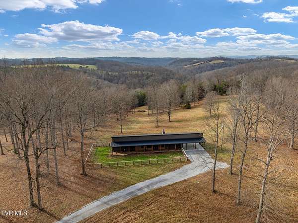 113 Acres of Land with Home for Sale in Tazewell, Tennessee