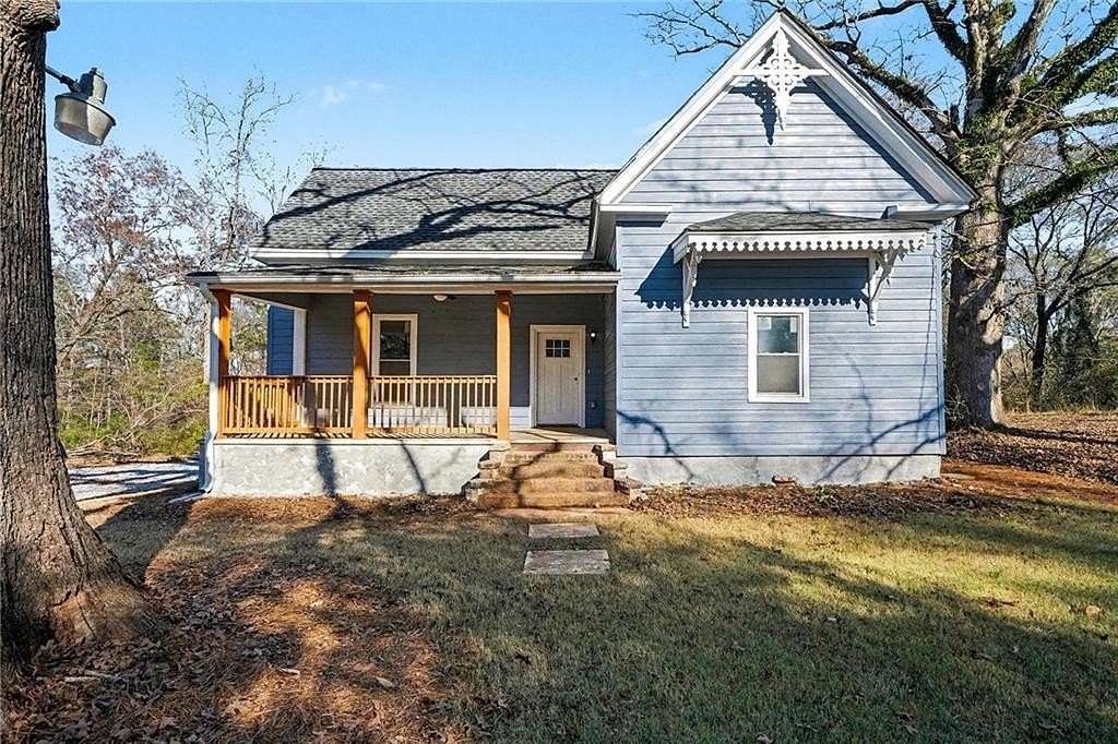 4 Acres of Residential Land with Home for Sale in Flovilla, Georgia