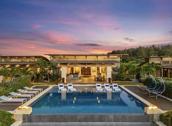 25 Acres of Agricultural Land with Home for Sale in Honokaa, Hawaii