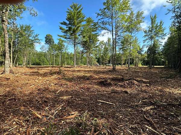 2.32 Acres of Residential Land for Sale in Bradley, Maine