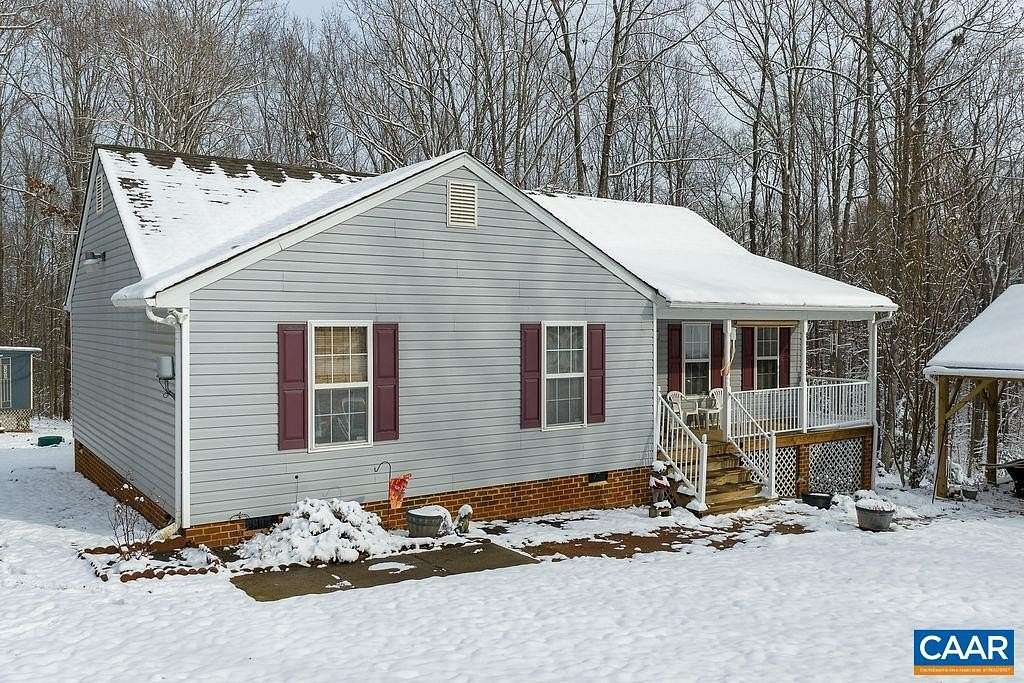 11.6 Acres of Land with Home for Sale in Louisa, Virginia