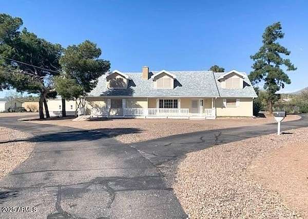 2.45 Acres of Residential Land with Home for Sale in Superior, Arizona
