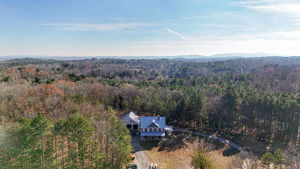 5.3 Acres of Residential Land with Home for Sale in Chickamauga, Georgia