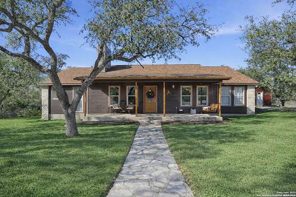 5.42 Acres of Land with Home for Sale in San Marcos, Texas