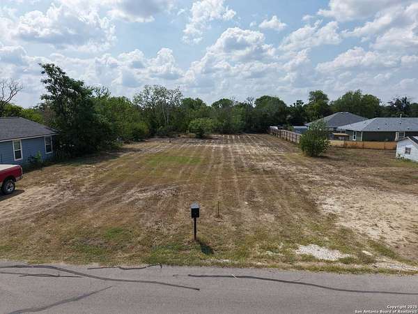 0.47 Acres of Residential Land for Sale in Seguin, Texas