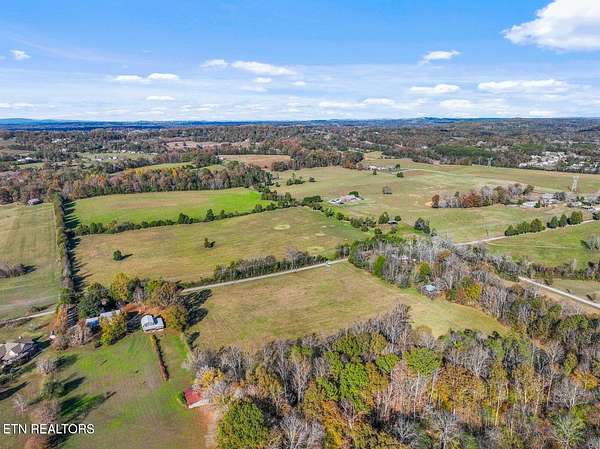 5.34 Acres of Land for Sale in Maryville, Tennessee