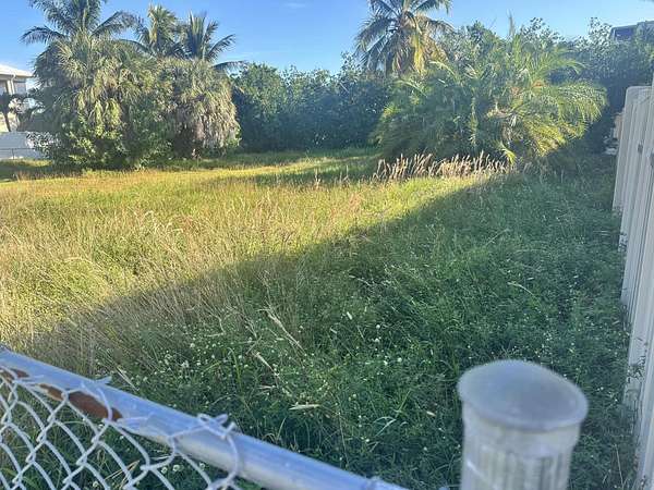 Residential Land for Sale in Marathon, Florida