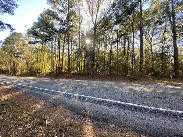 0.5 Acres of Residential Land for Sale in Lindale, Texas