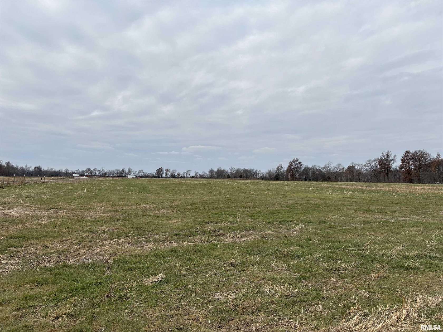 58.8 Acres of Land for Sale in Mount Vernon, Illinois