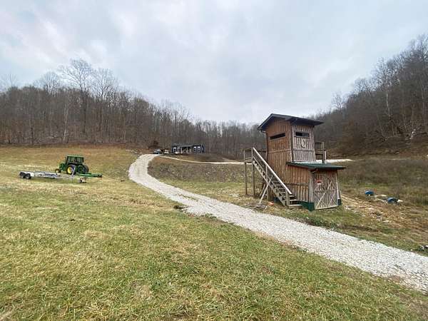 14.2 Acres of Recreational Land with Home for Sale in Tyner, Kentucky