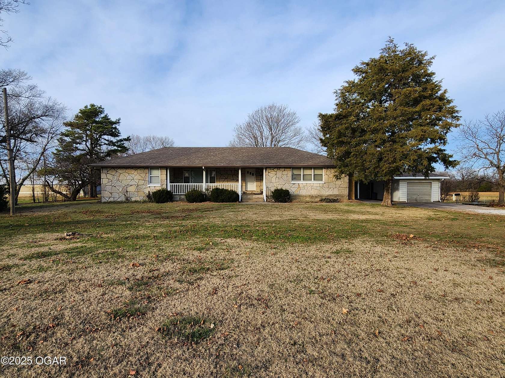 120 Acres of Land with Home for Sale in Carthage, Missouri