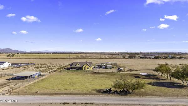 4.56 Acres of Residential Land with Home for Sale in Casa Grande, Arizona