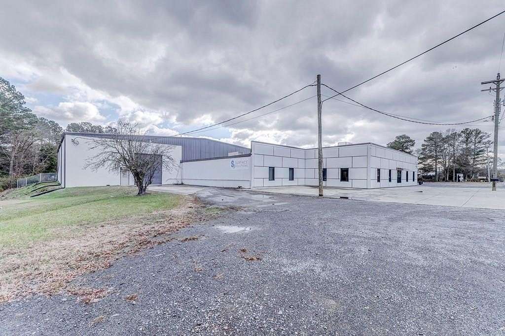 2.84 Acres of Improved Commercial Land for Sale in Dalton, Georgia