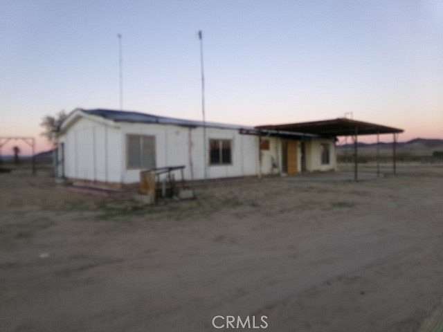 5 Acres of Residential Land with Home for Sale in Newberry Springs, California