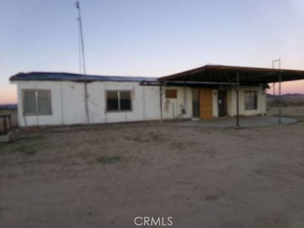 5 Acres of Residential Land with Home for Sale in Newberry Springs, California