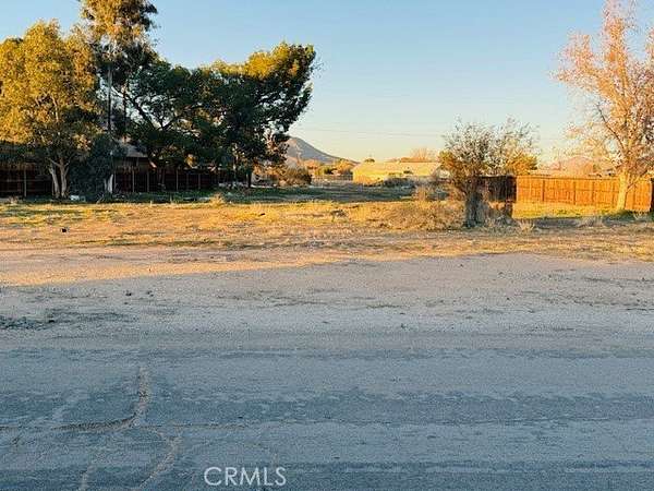 0.45 Acres of Residential Land for Sale in Apple Valley, California