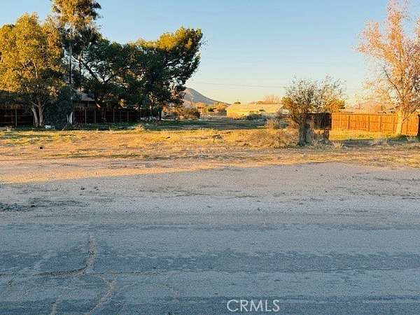 0.45 Acres of Residential Land for Sale in Apple Valley, California