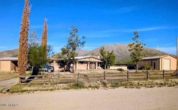 1.72 Acres of Residential Land with Home for Sale in Congress, Arizona