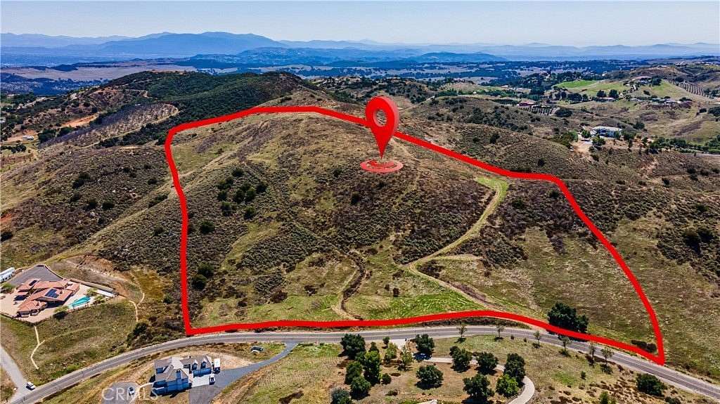 22 Acres of Land for Sale in Murrieta, California