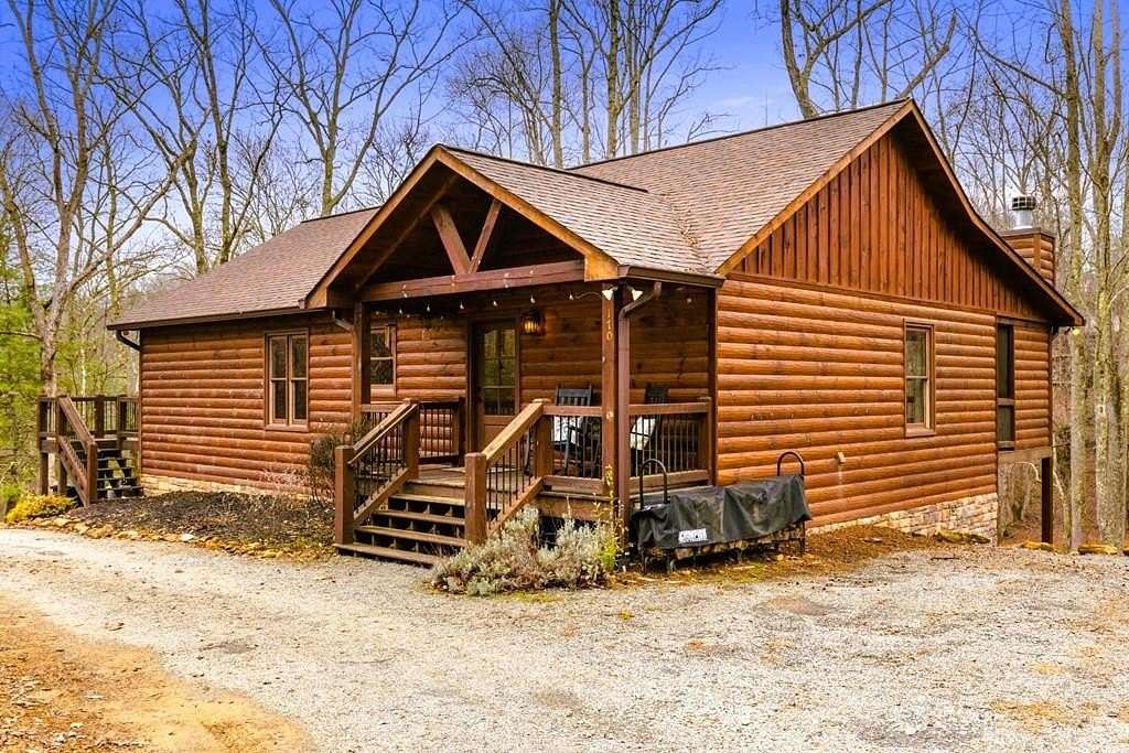 1.83 Acres of Residential Land with Home for Sale in Mineral Bluff, Georgia