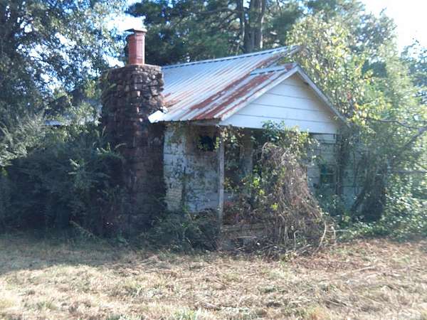 15 Acres of Land with Home for Sale in Waldron, Arkansas