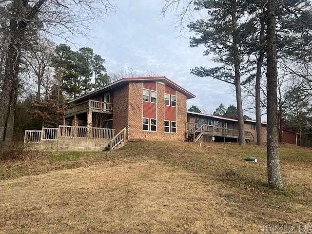 3.43 Acres of Residential Land with Home for Sale in Melbourne, Arkansas