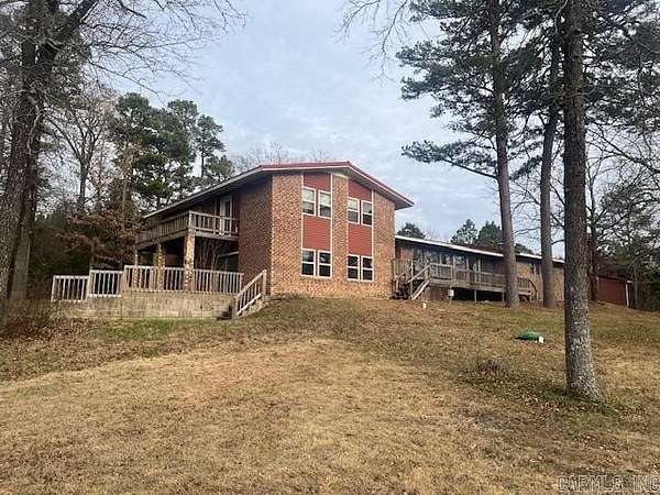 3.43 Acres of Residential Land with Home for Sale in Melbourne, Arkansas