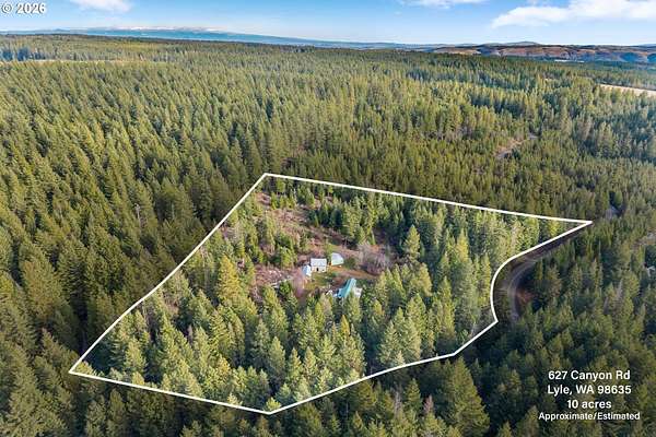 10 Acres of Residential Land with Home for Sale in Lyle, Washington