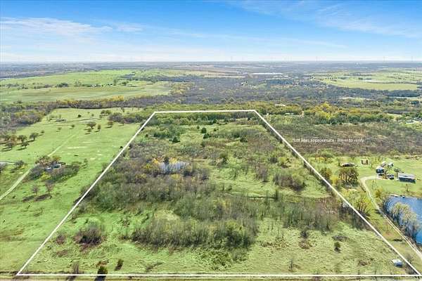 30 Acres of Agricultural Land for Sale in Hubbard, Texas