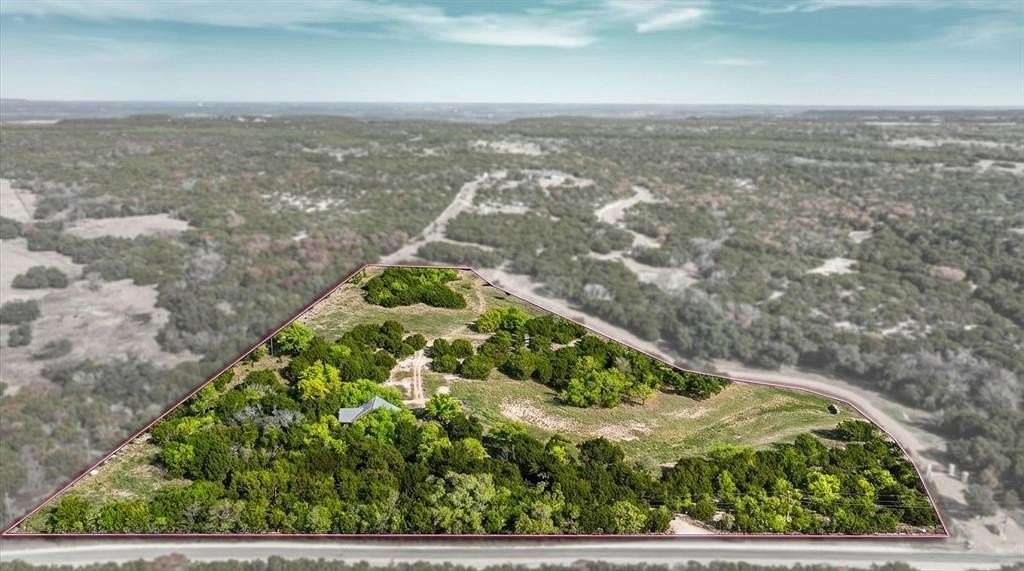 9.32 Acres of Land with Home for Sale in Glen Rose, Texas