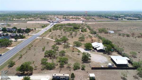 5 Acres of Improved Commercial Land for Sale in Abilene, Texas