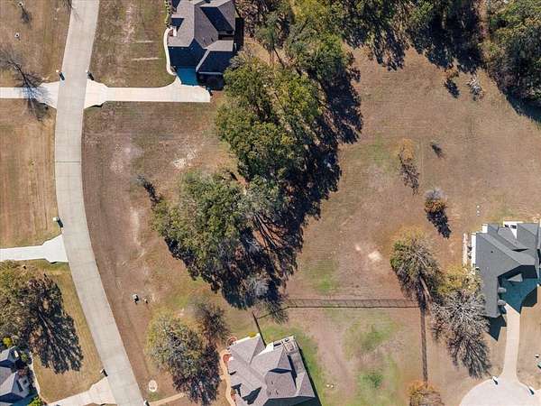 1 Acre of Residential Land for Sale in Wills Point, Texas