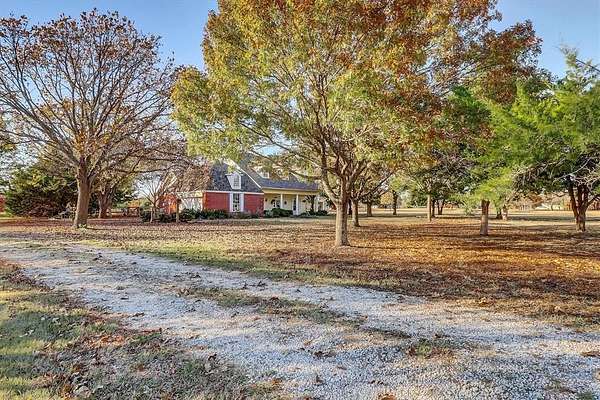 3.32 Acres of Residential Land with Home for Sale in Fairview, Texas