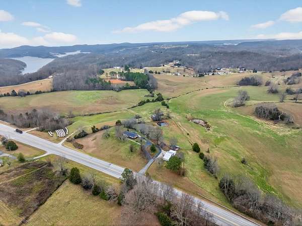 4.2 Acres of Residential Land with Home for Sale in Allons, Tennessee