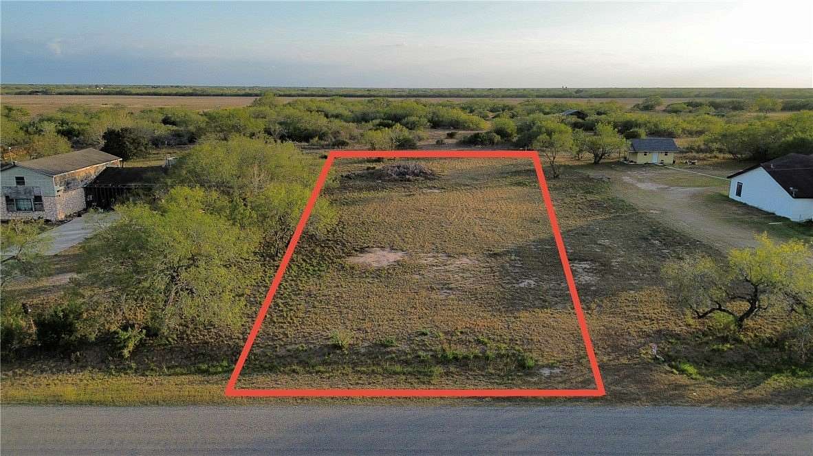 1 Acre of Residential Land for Sale in Kingsville, Texas