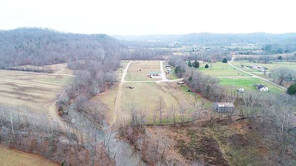 625 Acres of Improved Land for Sale in Crab Orchard, Kentucky