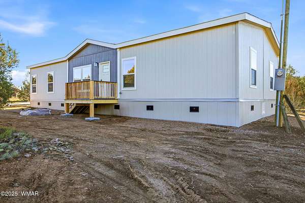 1.8 Acres of Residential Land with Home for Sale in Clay Springs, Arizona