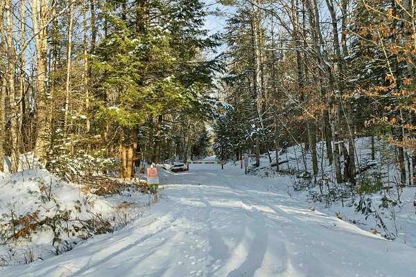 7.64 Acres of Residential Land for Sale in Warren, New Hampshire