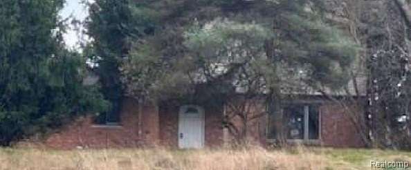 24 Acres of Land with Home for Sale in Fenton, Michigan