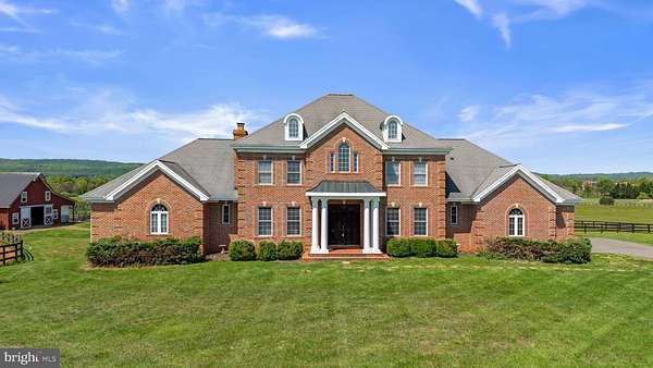 10 Acres of Land with Home for Sale in Leesburg, Virginia