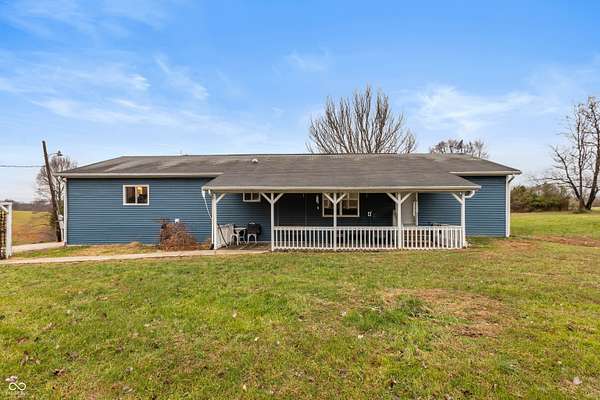 2 Acres of Residential Land with Home for Sale in Bloomfield, Indiana