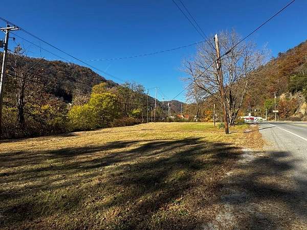 2.23 Acres of Mixed-Use Land for Sale in Marrowbone, Kentucky