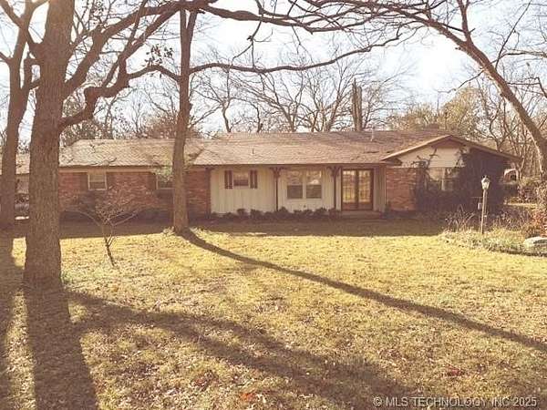 10 Acres of Land with Home for Sale in Claremore, Oklahoma