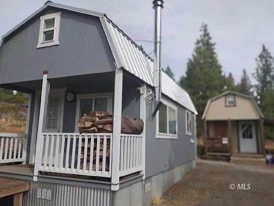 4 Acres of Land for Sale in Alturas, California