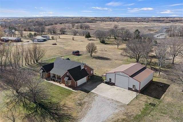 2.32 Acres of Residential Land with Home for Sale in Springer, Oklahoma