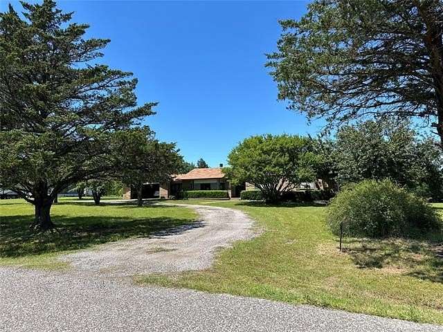 6.25 Acres of Land with Home for Sale in Ardmore, Oklahoma