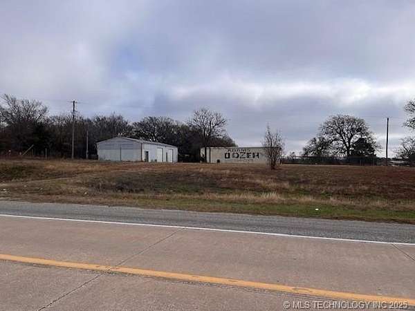 3.45 Acres of Land for Sale in Kingston, Oklahoma